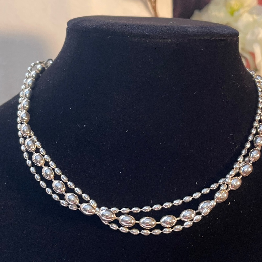 Silver 3 layered choker necklace